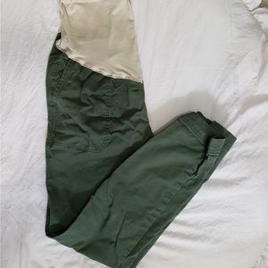 Maternity pixie pants